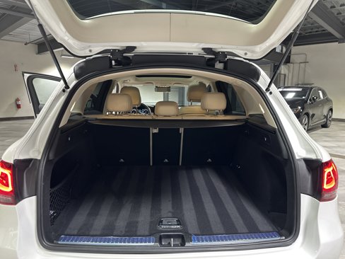 Certified 2022 Mercedes-Benz GLC 300 4MATIC image 16