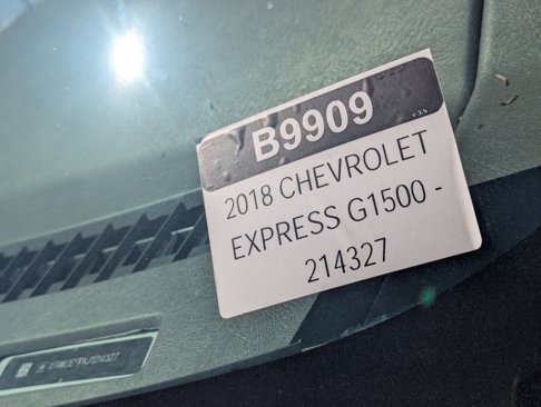Used 2018 Chevrolet Express 2500 LS image 33
