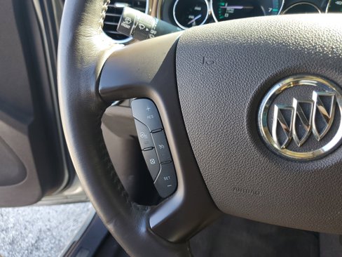 Used 2016 Buick Enclave Leather image 15