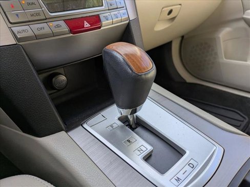 Used 2014 Subaru Outback 3.6R Limited image 15