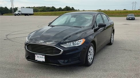 Used 2020 Ford Fusion S image 4