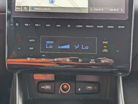 Used 2022 Hyundai Tucson Limited image 29