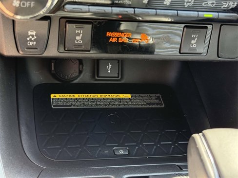 Used 2021 Toyota RAV4 XSE image 6