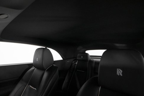 Used 2018 Rolls-Royce Dawn image 38