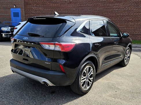 Used 2021 Ford Escape SEL image 2