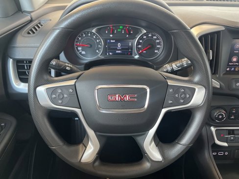 Used 2024 GMC Terrain SLE image 14