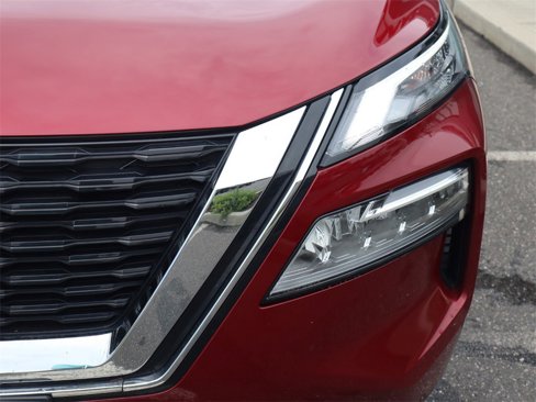 Certified 2022 Nissan Rogue SV image 11