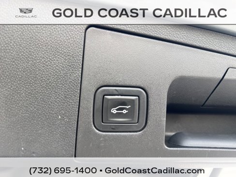 Certified 2023 Cadillac XT4 Luxury w/ Cold Weather Package image 12