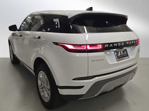 Used 2023 Land Rover Range Rover Evoque S image 5