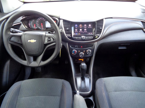 Used 2018 Chevrolet Trax LS image 7