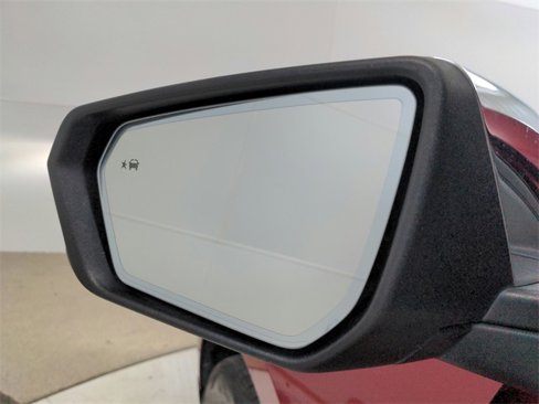 Used 2018 Chevrolet Equinox Premier image 27