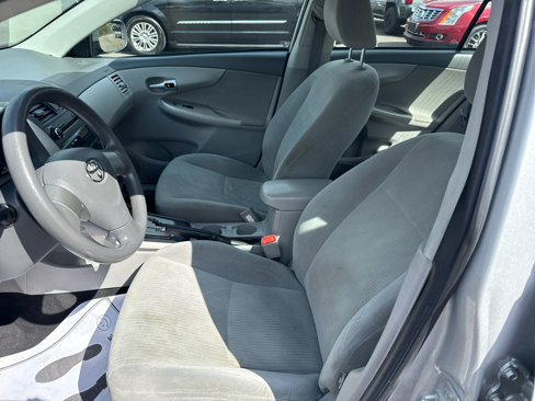 Used 2010 Toyota Corolla image 11