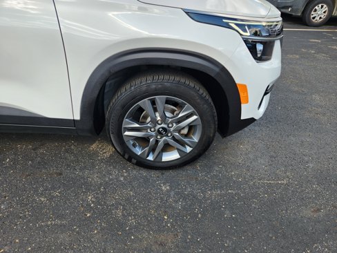 Used 2021 Kia Seltos S image 10