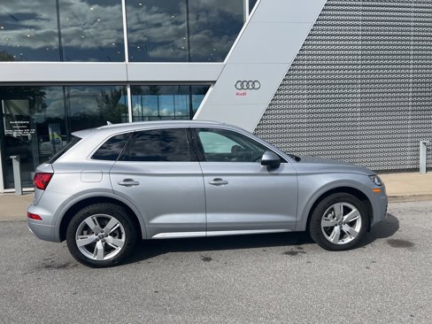 Used 2019 Audi Q5 2.0T Premium Plus w/ Premium Plus Package image 18