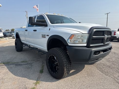 Used 2014 RAM 3500 Tradesman w/ Protection Group image 19