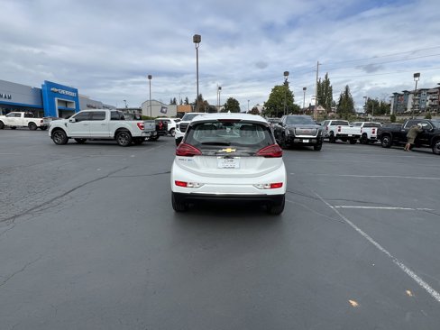 Used 2018 Chevrolet Bolt LT image 5