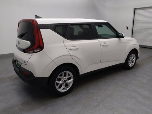 Used 2020 Kia Soul S image 10