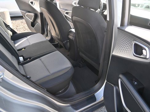 Used 2023 Kia Soul LX image 27
