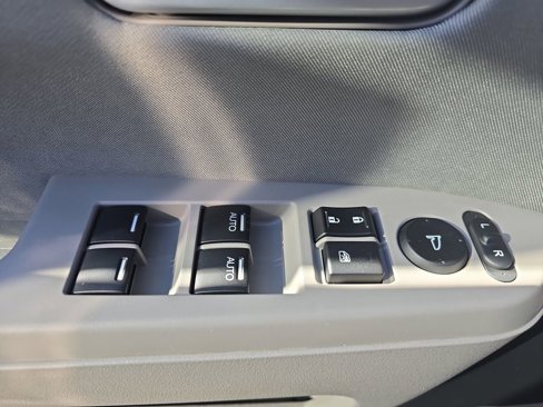 Used 2015 Honda Pilot EX image 28