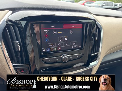 Used 2023 Chevrolet Traverse LS image 30