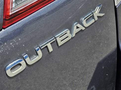 Used 2014 Subaru Outback 2.5i Limited image 11