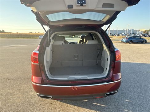 Used 2017 Buick Enclave Premium image 31
