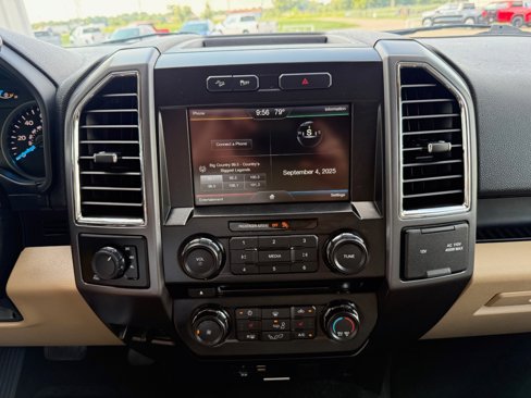 Used 2015 Ford F150 XLT w/ Equipment Group 302A Luxury image 20