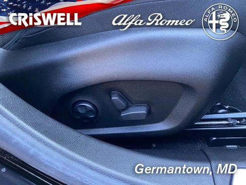 New 2024 Alfa Romeo Tonale Veloce image 39
