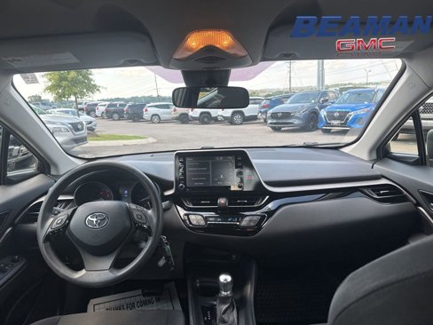 Used 2020 Toyota C-HR LE image 24