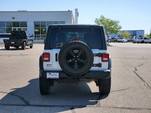 Used 2020 Jeep Wrangler Unlimited Sport image 4