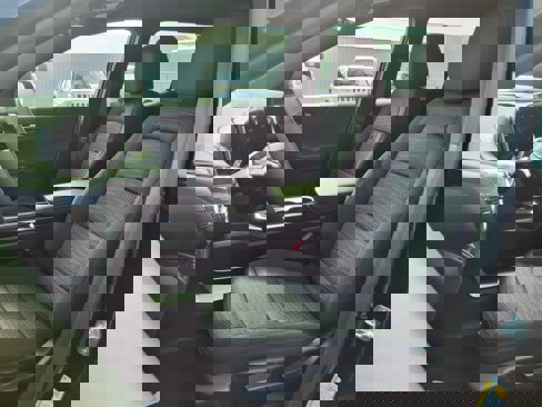 New 2025 Chevrolet Equinox LT w/ Safety and Technology Package image 8