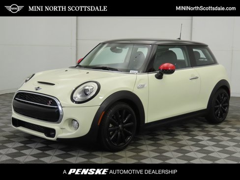 Used 2017 MINI Cooper S image 1