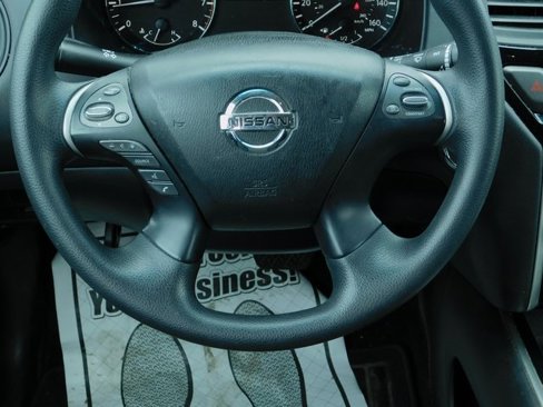 Used 2017 Nissan Pathfinder S image 15