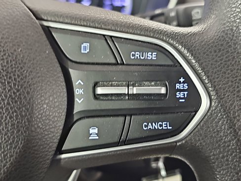 Used 2019 Hyundai Santa Fe SE image 16