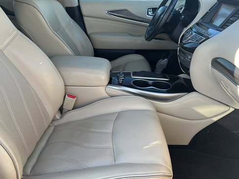 Used 2019 INFINITI QX60 Luxe w/ Essential Package image 25