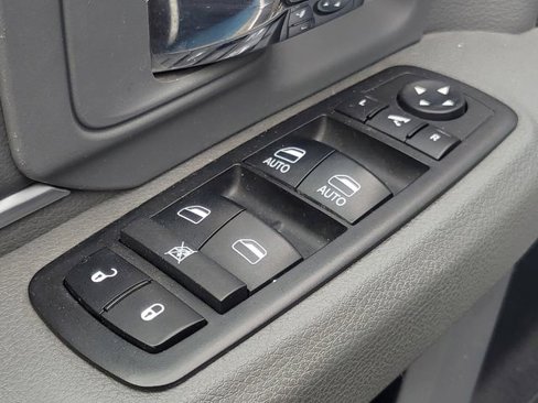 Used 2018 RAM 1500 Big Horn image 11