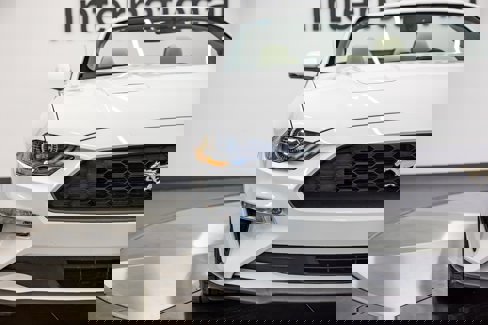Used 2020 Ford Mustang Premium image 11
