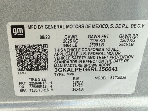 Used 2024 GMC Terrain SLT image 33