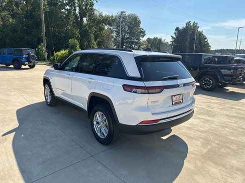 New 2025 Jeep Grand Cherokee Laredo X image 5