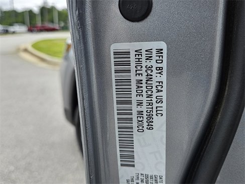 Used 2024 Jeep Compass Limited image 21