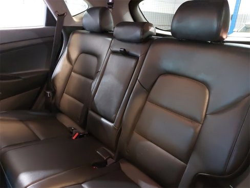 Used 2019 Hyundai Tucson Limited image 15