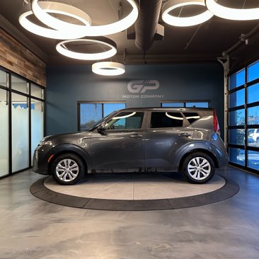 Used 2020 Kia Soul LX image 6