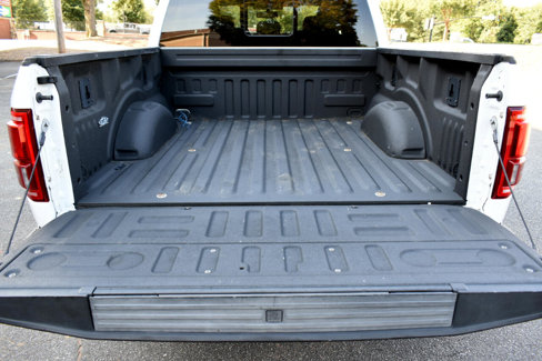 Used 2015 Ford F150 Lariat image 48