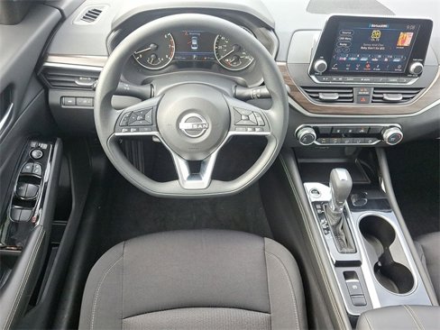 Certified 2023 Nissan Altima 2.5 SV image 20