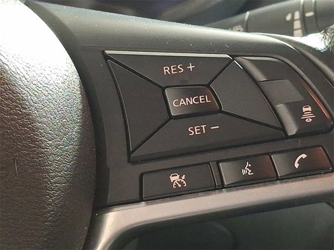 Used 2021 Nissan Sentra SV image 24