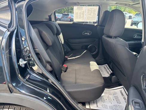 Used 2018 Honda HR-V EX image 41