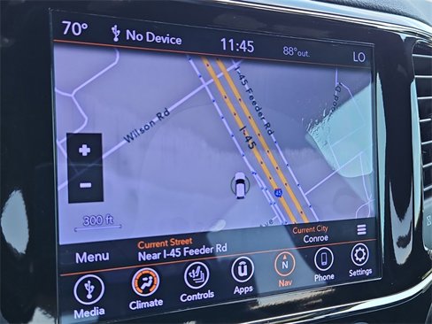 Used 2020 Jeep Grand Cherokee Altitude image 2