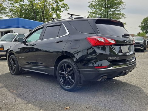 Used 2020 Chevrolet Equinox LT w/ Midnight Edition image 6