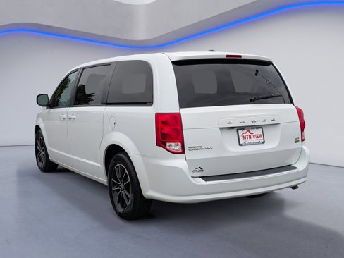Certified 2019 Dodge Grand Caravan GT image 7