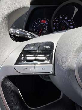 Used 2021 Hyundai Elantra SE image 20